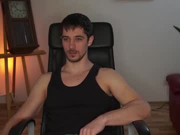 Mrgreeneyes01 Chaturbate stream image from March 20, 2025