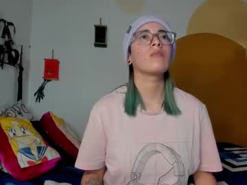 Waningrosee Chaturbate stream image from March 20, 2025