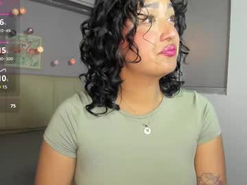 Ema_Saenz Chaturbate stream image from March 20, 2025