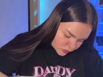 Jennisneon Chaturbate stream image from March 20, 2025