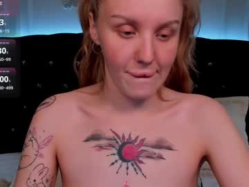 Lianafleen Chaturbate stream image from March 20, 2025