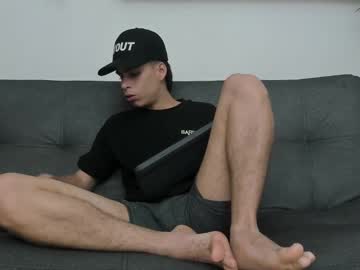 Dante_Restrepo Chaturbate stream image from March 20, 2025
