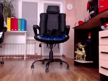 Hottdoll611 Chaturbate stream image from March 20, 2025