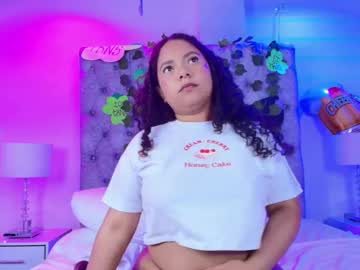 Isabella_T18 Chaturbate stream image from March 20, 2025