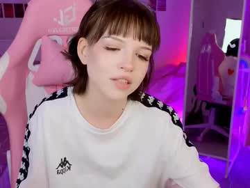 Minervafleur Chaturbate stream image from March 20, 2025