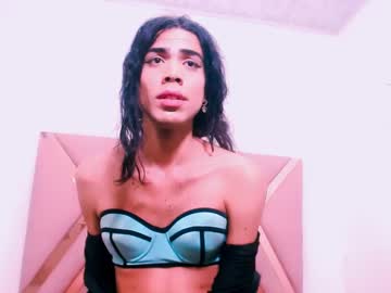 Richardanghesl Chaturbate stream image from March 20, 2025