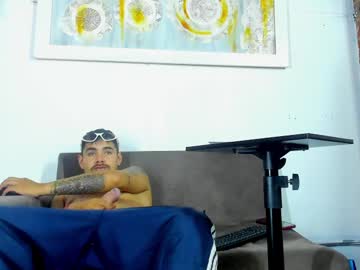 Santi_Hot22 Chaturbate stream image from March 20, 2025