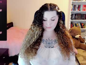 Violawane Chaturbate stream image from March 20, 2025