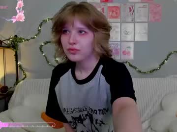 Evastevs Chaturbate stream image from March 20, 2025