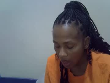 Prettyqueenn1 Chaturbate stream image from March 20, 2025