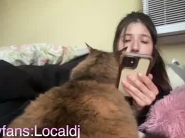 Reeteeeesg Chaturbate stream image from March 20, 2025