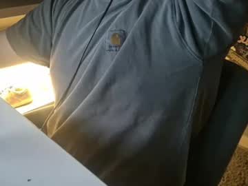 Lukiasmee Chaturbate stream image from March 21, 2025
