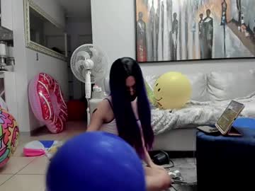 Owllete Chaturbate stream image from March 21, 2025