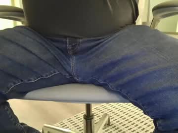 Strokecumsmile69 Chaturbate stream image from March 21, 2025