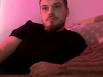 Voiny21 Chaturbate stream image from March 21, 2025