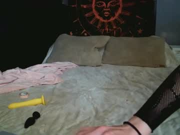 Mollychambersxxx Chaturbate stream image from March 21, 2025