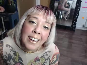 Sunni_Hottie Chaturbate stream image from March 21, 2025