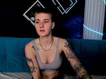Lindabryantt Chaturbate stream image from March 21, 2025