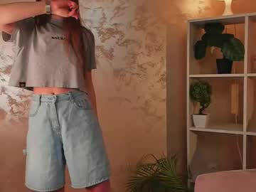 Lucettahaskell Chaturbate stream image from March 21, 2025