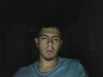 Ze_Mane23 Chaturbate stream image from March 21, 2025