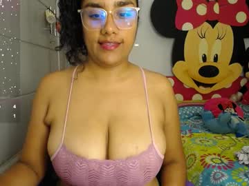 Busty_Nahiara Chaturbate stream image from March 21, 2025