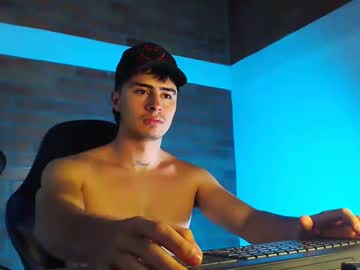 Jhanking Chaturbate stream image from March 21, 2025