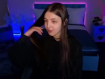 Lilibakery Chaturbate stream image from March 21, 2025