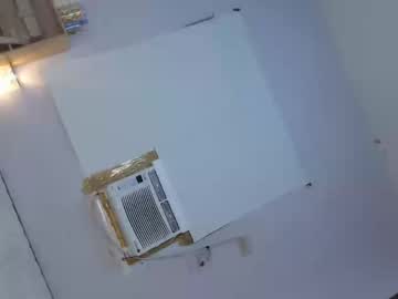 Nathalie_Hart Chaturbate stream image from March 21, 2025