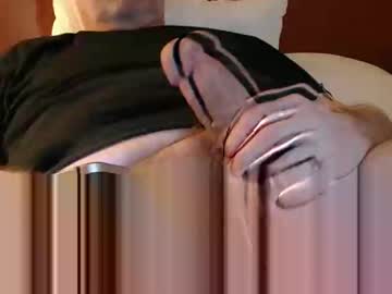 Pussyuser Chaturbate stream image from March 21, 2025