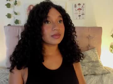 Sara_Sophiee Chaturbate stream image from March 21, 2025