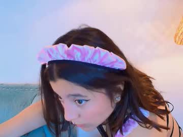 Ari_Wren23 Chaturbate stream image from March 21, 2025