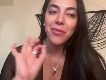 Luxcher22 Chaturbate stream image from March 21, 2025