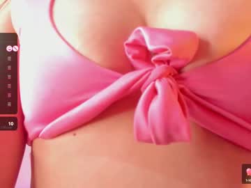 Vviolettt Chaturbate stream image from March 21, 2025