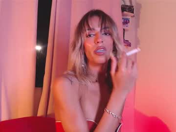 Theevae19 Chaturbate stream image from March 21, 2025
