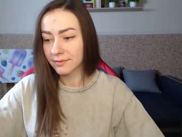 Alicewonderful22 Chaturbate stream image from March 21, 2025