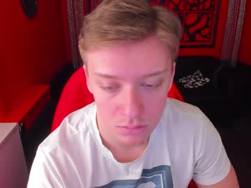 Maximcute Chaturbate stream image from March 21, 2025