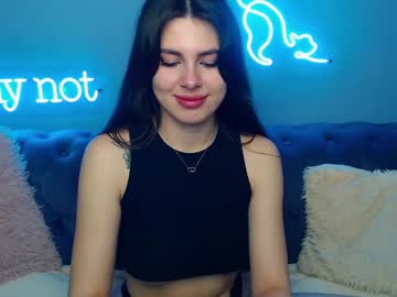 Viollinalv Chaturbate stream image from March 21, 2025