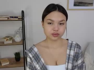 Clara_Sofine Chaturbate stream image from March 21, 2025