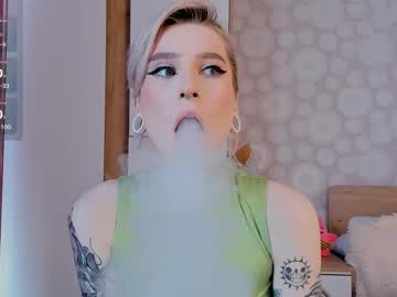 Darlenecoleson stream image from March 21, 2025