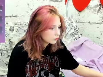 Freya__Mooon Chaturbate stream image from March 21, 2025