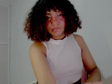 Lucy_Doll7 Chaturbate stream image from March 21, 2025