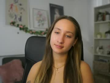 Magic___Smile Chaturbate stream image from March 21, 2025