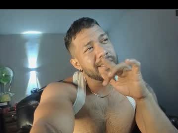 Machohandsome Chaturbate stream image from March 21, 2025