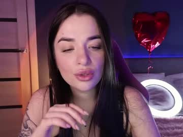 Yasmine_Moon Chaturbate stream image from March 21, 2025