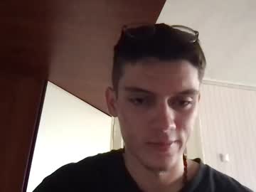 Liolik_ Chaturbate stream image from March 21, 2025