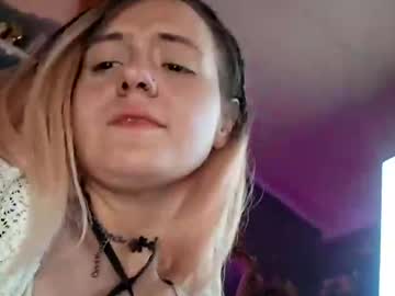 Youaintworthkillin Chaturbate stream image from March 21, 2025