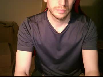 Zyriosben Chaturbate stream image from March 21, 2025