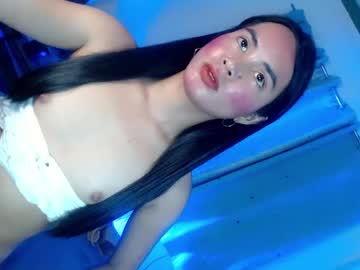 Clarafuck Chaturbate stream image from March 21, 2025