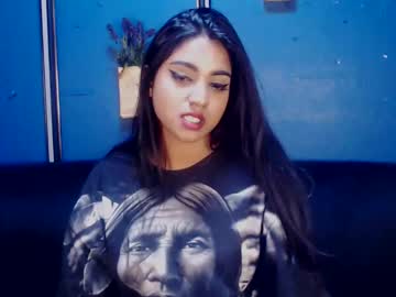 Delilah_Blazee Chaturbate stream image from March 21, 2025