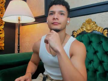 Aless_King Chaturbate stream image from March 21, 2025